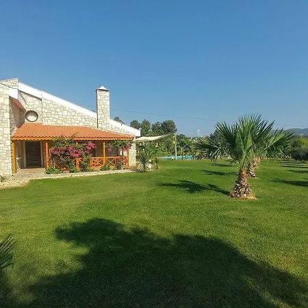 Lake House Villa